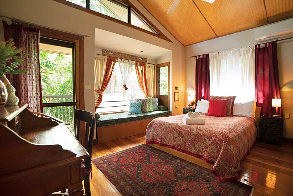 Small-single-with-ensuite Small-single-with-ensuite