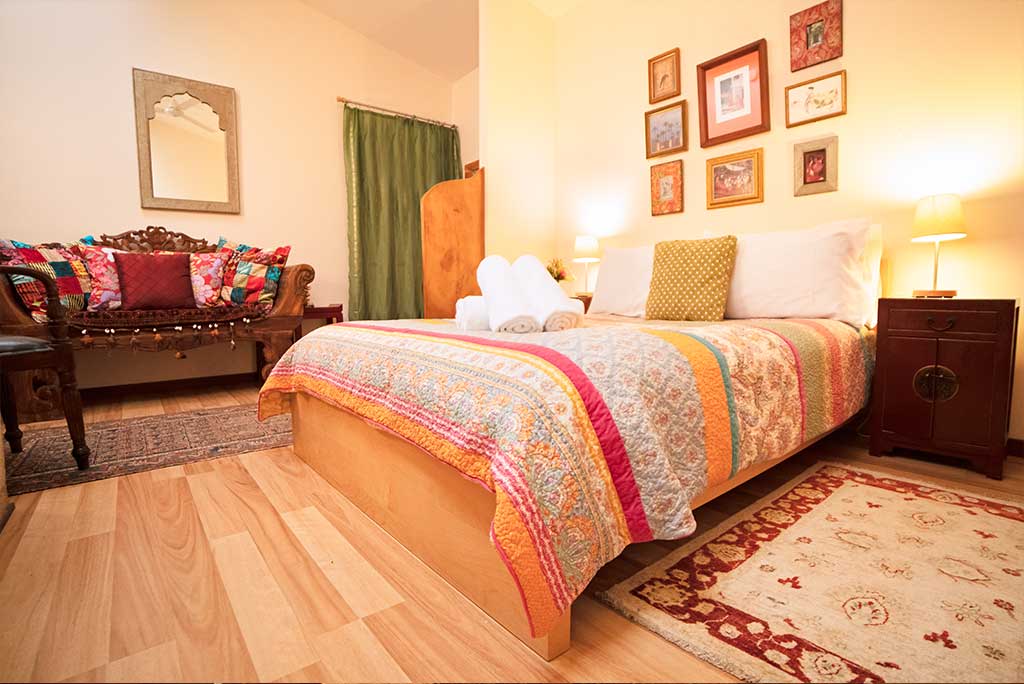 Small-single-with-ensuite Small-single-with-ensuite