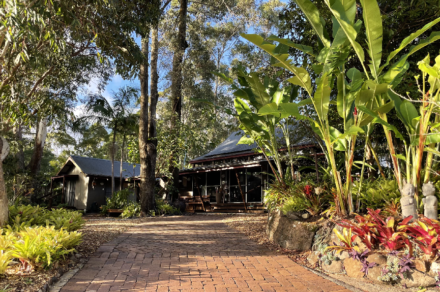 Byron Bay Mindfulness Retreat Studio Byron Bay Mindfulness Retreat Studio